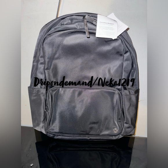 Lululemon Everywhere Backpack 22L Tech Canvas- Black/Black - Picture 3 of 9